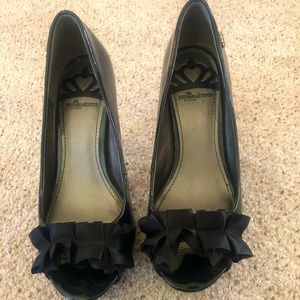 🌹Black Patent Leather Heels